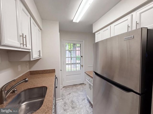 3820 V ST SE, Washington, DC 20020