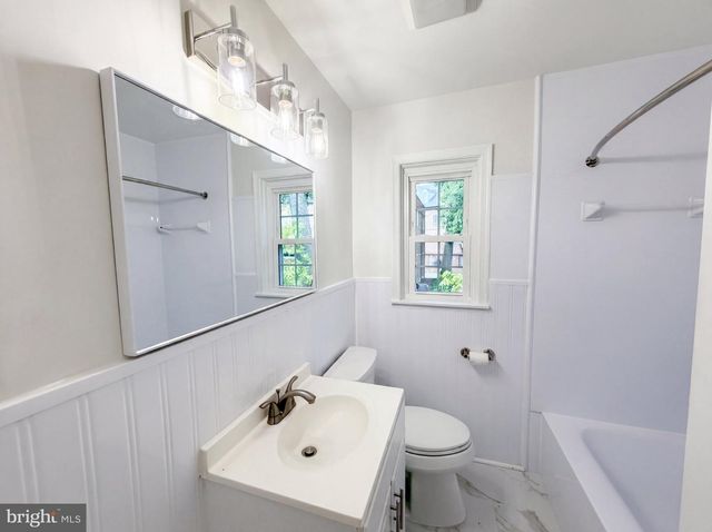 3820 V ST SE, Washington, DC 20020