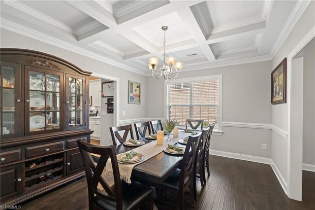 405 Meadowfield Run, Clemmons, NC 27012