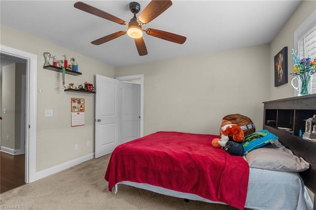 405 Meadowfield Run, Clemmons, NC 27012