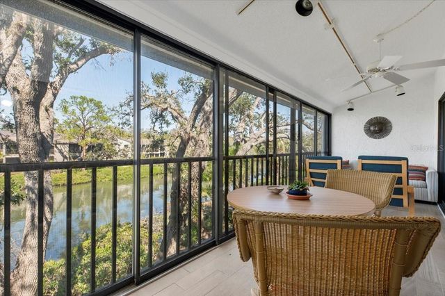 1519 PELICAN POINT DRIVE 288, Sarasota, FL 34231