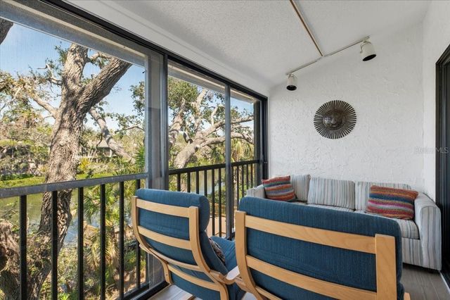 1519 PELICAN POINT DRIVE 288, Sarasota, FL 34231