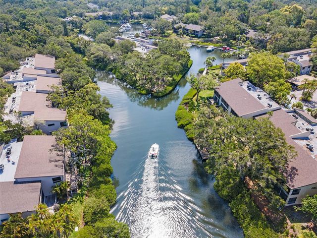 1519 PELICAN POINT DRIVE 288, Sarasota, FL 34231