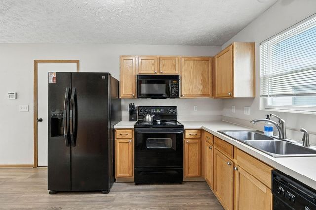 1354 HEPATICA Street, 29, Blacklick, OH 43004