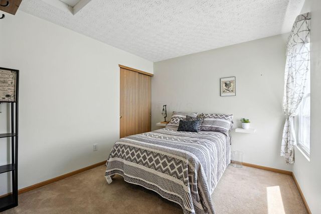 1354 HEPATICA Street, 29, Blacklick, OH 43004