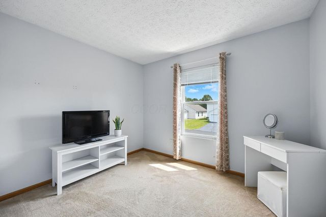 1354 HEPATICA Street, 29, Blacklick, OH 43004