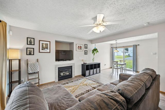 1354 HEPATICA Street, 29, Blacklick, OH 43004