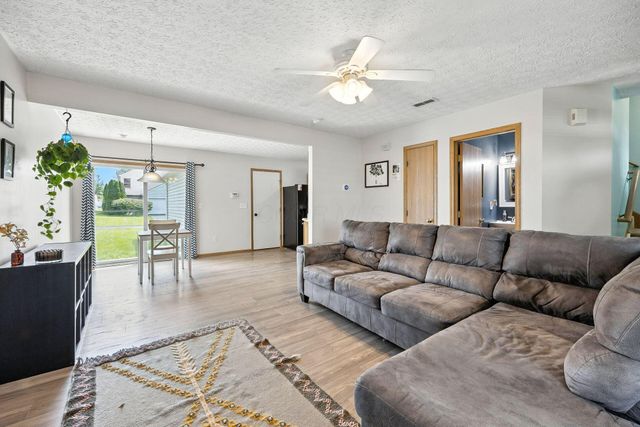 1354 HEPATICA Street, 29, Blacklick, OH 43004