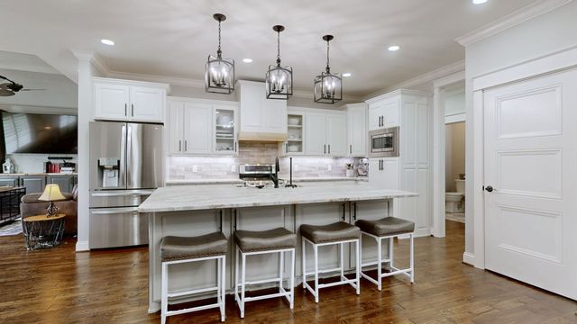 1742 Old Gallatin Rd, Portland, TN 37148