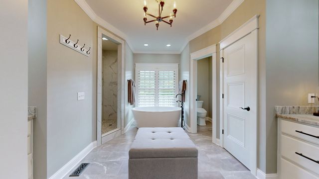 1742 Old Gallatin Rd, Portland, TN 37148