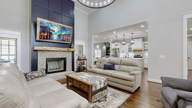 1742 Old Gallatin Rd, Portland, TN 37148