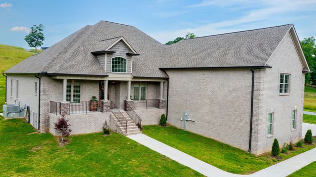 1742 Old Gallatin Rd, Portland, TN 37148