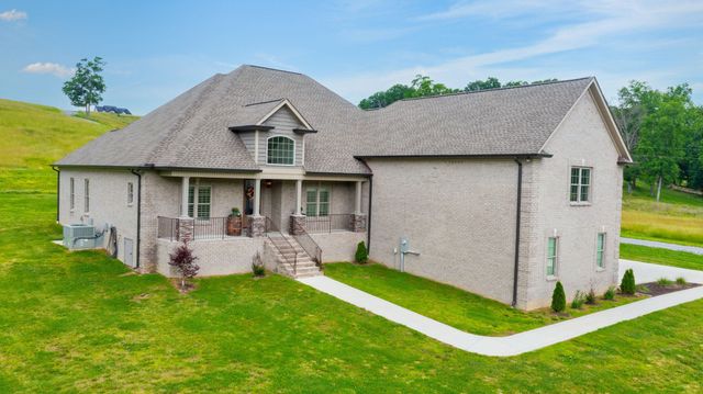 1742 Old Gallatin Rd, Portland, TN 37148