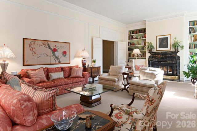 407 Vanderbilt Road, Asheville, NC 28803