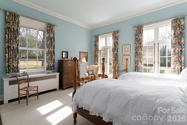 407 Vanderbilt Road, Asheville, NC 28803