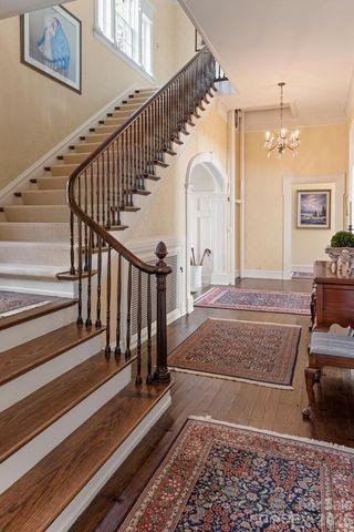 407 Vanderbilt Road, Asheville, NC 28803