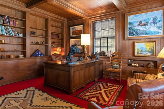 407 Vanderbilt Road, Asheville, NC 28803