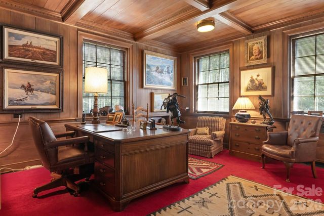 407 Vanderbilt Road, Asheville, NC 28803