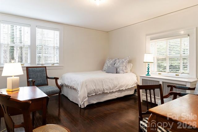 407 Vanderbilt Road, Asheville, NC 28803