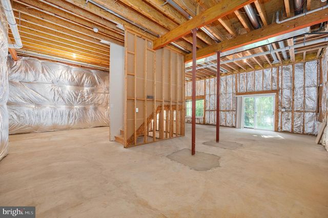 100 HUNTINGTON HILLS LANE, Fredericksburg, VA 22401