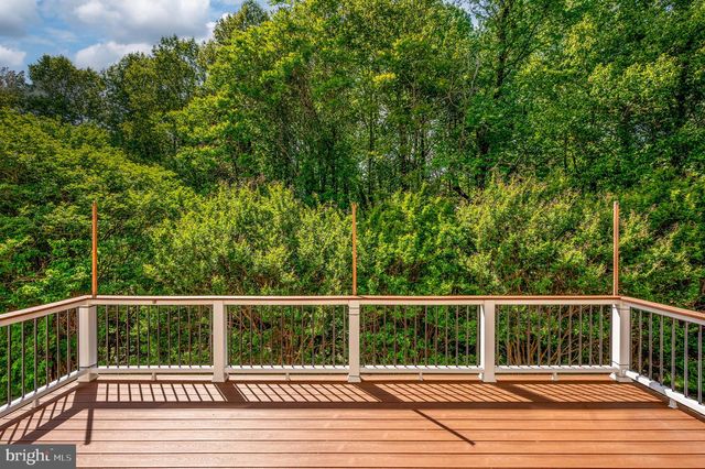 100 HUNTINGTON HILLS LANE, Fredericksburg, VA 22401