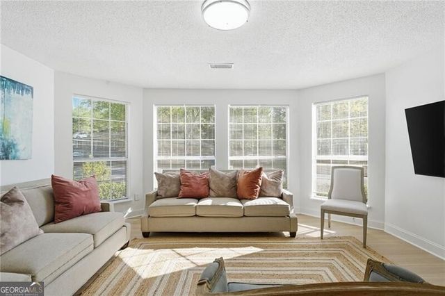 904 Wentworth Court, Alpharetta, GA 30022
