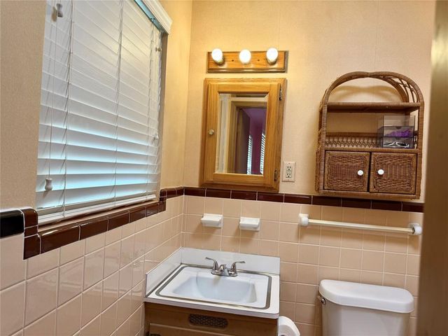 2729 Kerry Lane, Oklahoma City, OK 73120