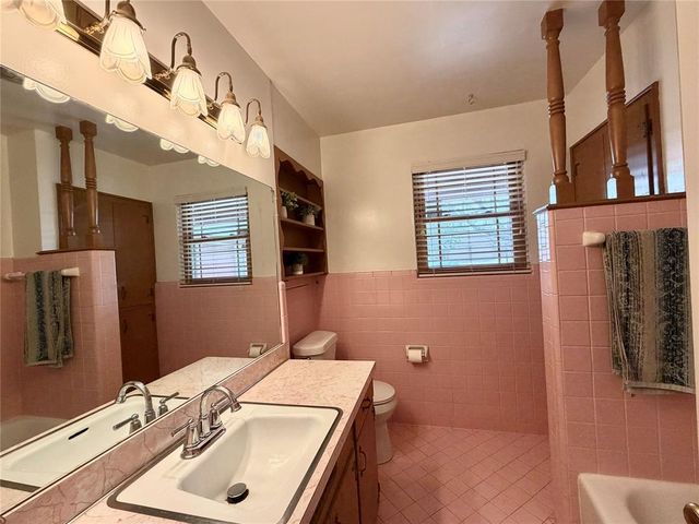 2729 Kerry Lane, Oklahoma City, OK 73120