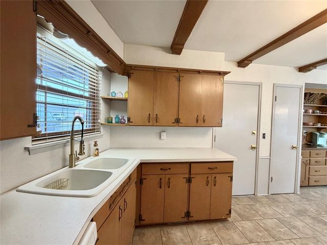 2729 Kerry Lane, Oklahoma City, OK 73120