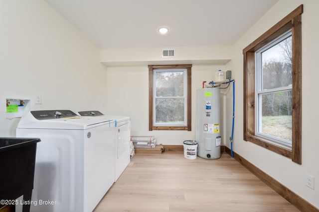 1451 W Hwy 524, La Grange, KY 40031