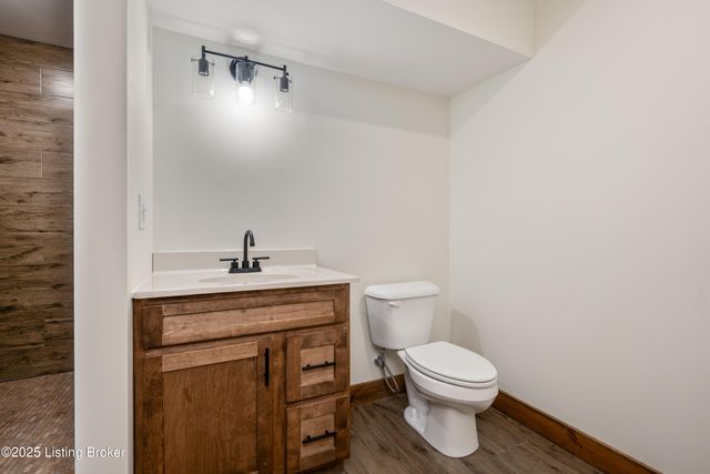 1451 W Hwy 524, La Grange, KY 40031