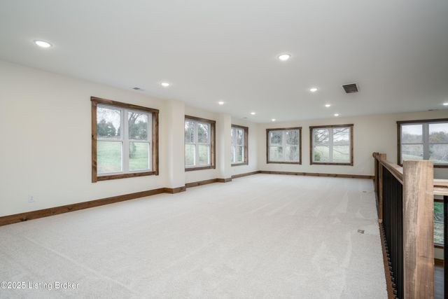 1451 W Hwy 524, La Grange, KY 40031