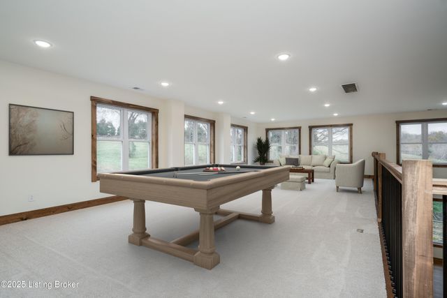 1451 W Hwy 524, La Grange, KY 40031