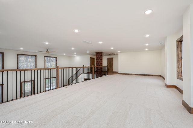 1451 W Hwy 524, La Grange, KY 40031