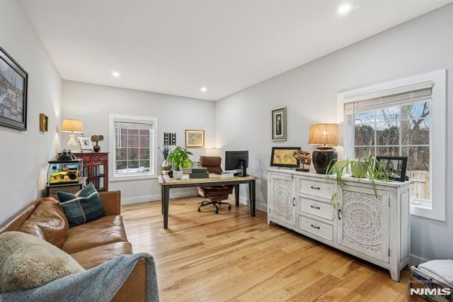 109 Arbor Drive, Ho-ho-kus, NJ 07423