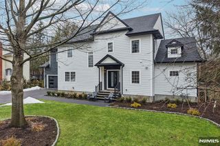 109 Arbor Drive, Ho-ho-kus, NJ 07423