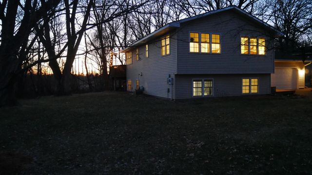 10962 Eagle Street NW, Coon Rapids, MN 55433