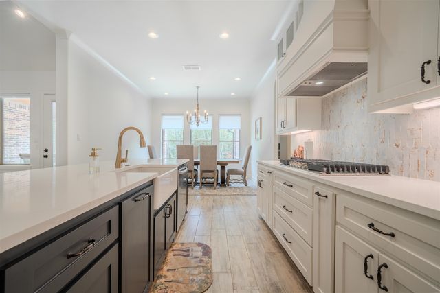 511 Lost Creek, Longview, TX 75605