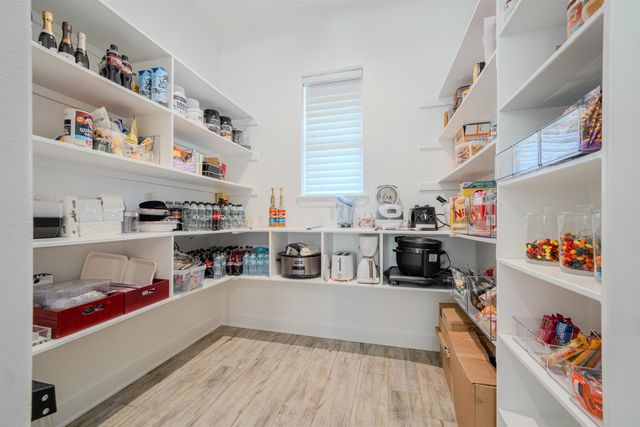 511 Lost Creek, Longview, TX 75605