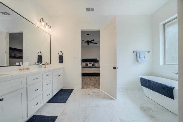 511 Lost Creek, Longview, TX 75605