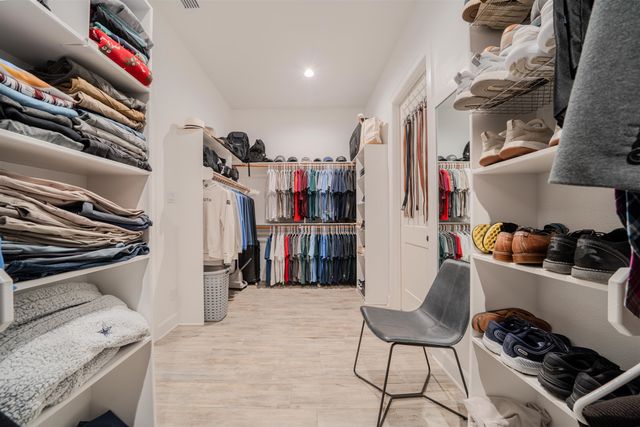 511 Lost Creek, Longview, TX 75605