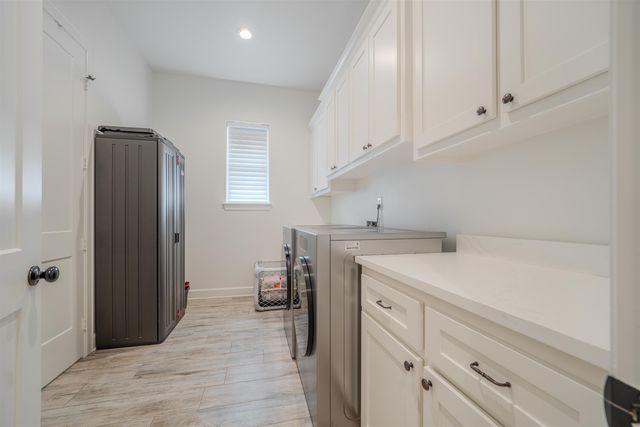 511 Lost Creek, Longview, TX 75605