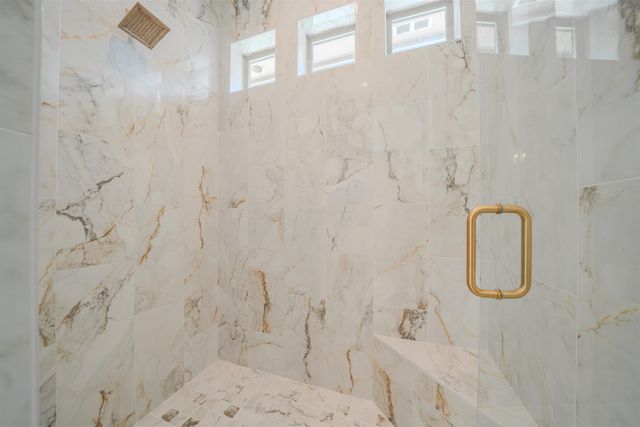 511 Lost Creek, Longview, TX 75605