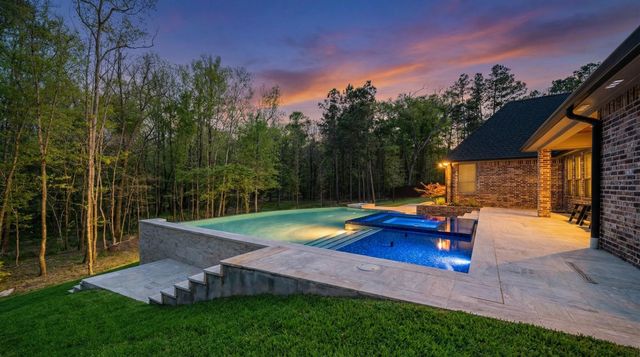 511 Lost Creek, Longview, TX 75605