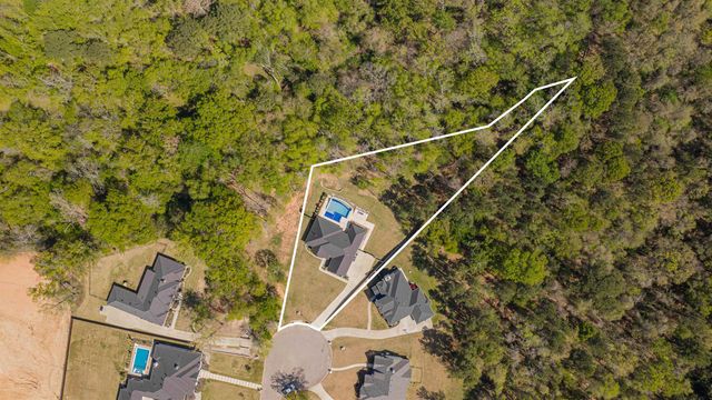 511 Lost Creek, Longview, TX 75605