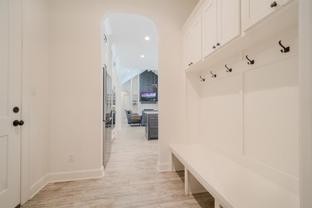 511 Lost Creek, Longview, TX 75605