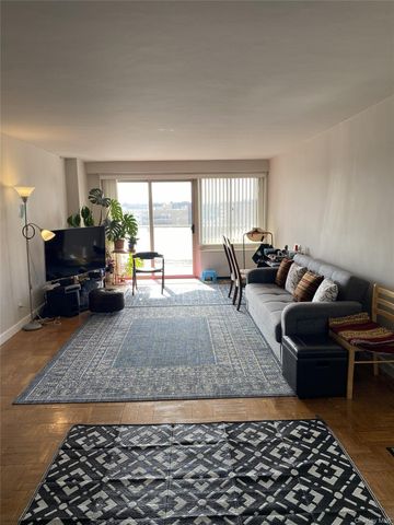 18-15 215th Street 6 A, Bayside, NY 11360