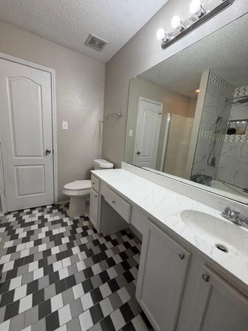 1305 Willow Springs, Desoto, TX 75115