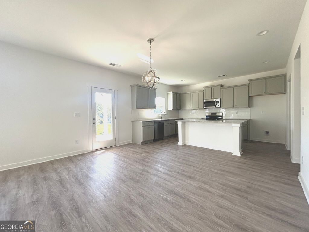 248 Crimson Feather Drive, Jefferson, GA 30549 — photo 5