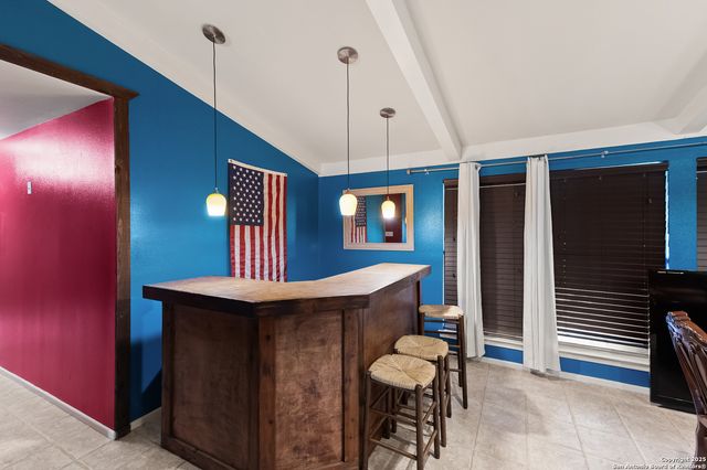 198 Encino Drive, Pearsall, TX 78061